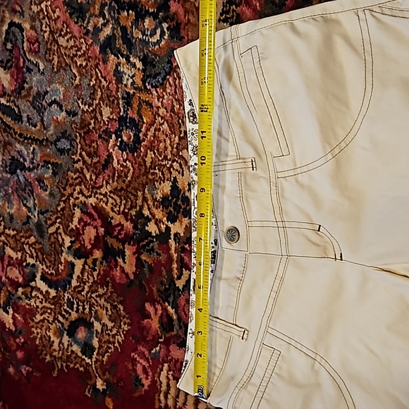 Athleta shorts - Picture 4 of 6